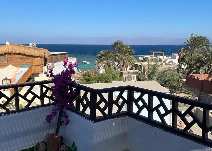 Sage House Lighthouse & Assalah Alpesi faház